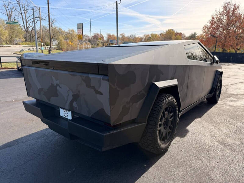 2024 Tesla Cybertruck