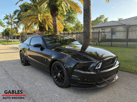 2014 Ford Mustang V6
