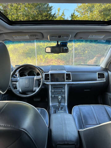 2011 Lincoln MKZ