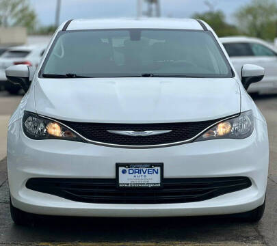 2017 Chrysler Pacifica LX