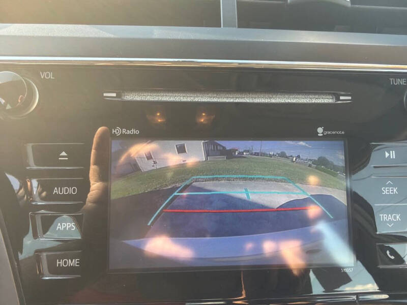 2016 Toyota Prius v