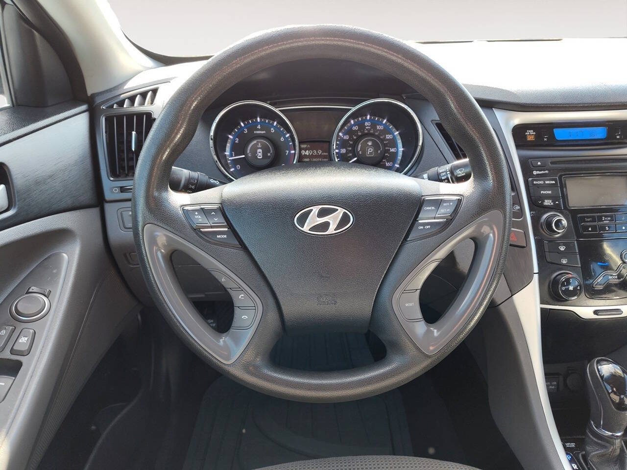 2013 Hyundai SONATA for sale at Tennessee Motors in Elizabethton, TN