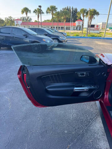 2017 Ford Mustang EcoBoost Premium