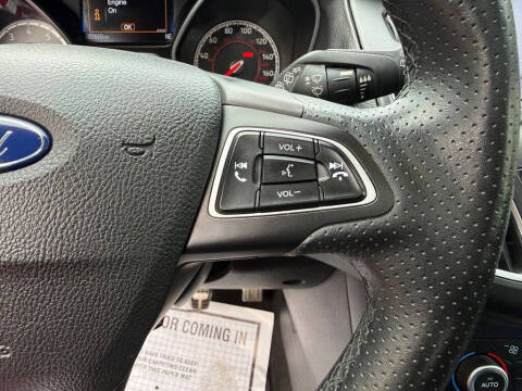 2017 Ford Focus ST