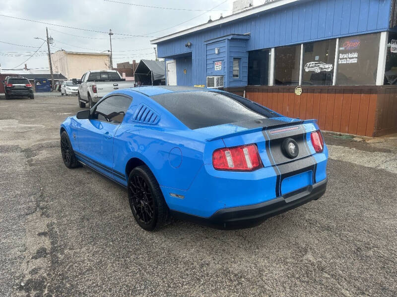 2010 Ford Mustang V6 Premium