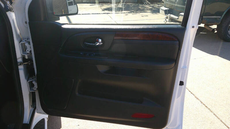 2005 GMC Envoy XL Denali