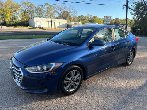 2018 Hyundai Elantra for sale at MENDEZ AUTO SALES in Tyler TX