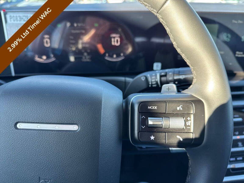 2025 Hyundai Santa Fe SE