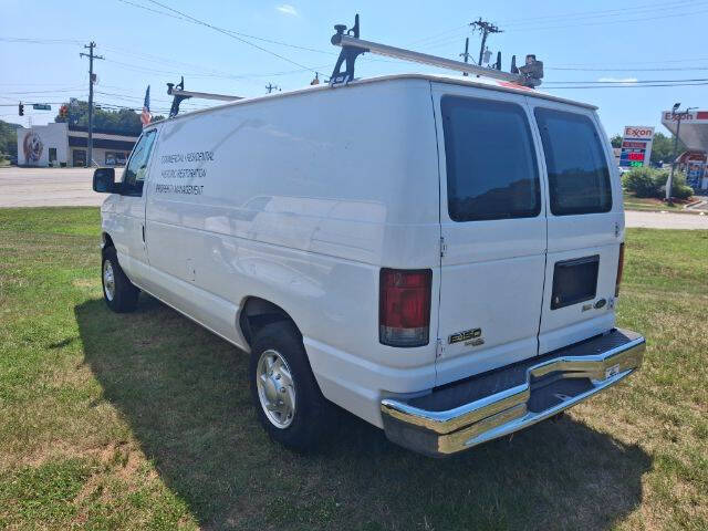2011 Ford E-Series E-150