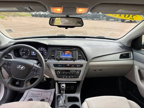 2015 Hyundai Sonata SE