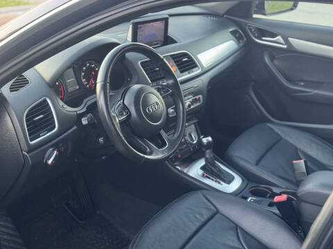 2015 Audi Q3 2.0T quattro Premium Plus