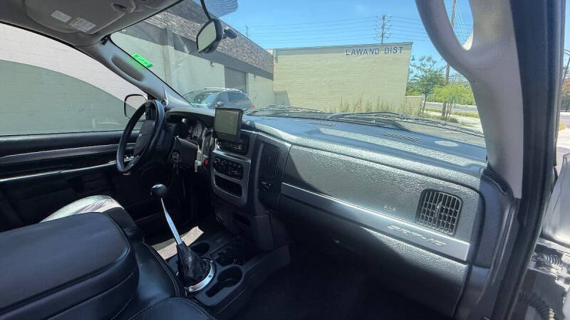 2004 Dodge Ram 1500 SRT-10