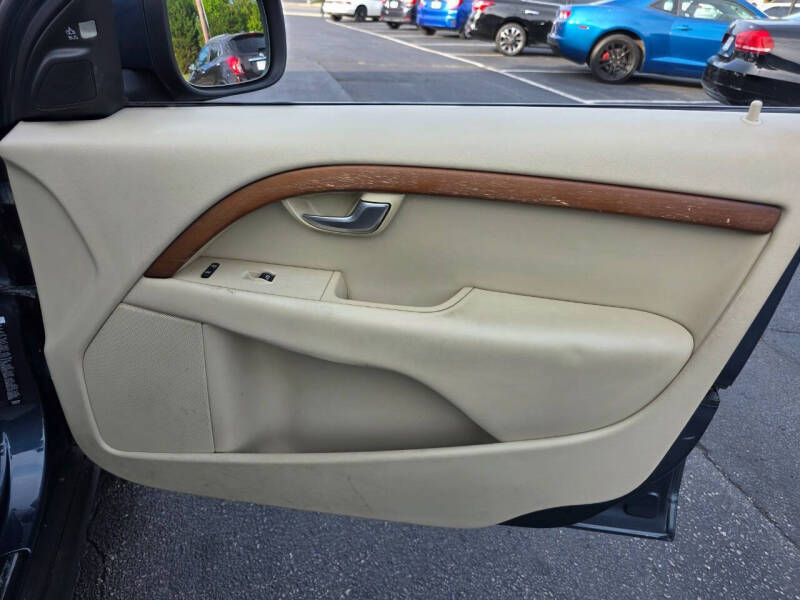 2009 Volvo XC70 3.2
