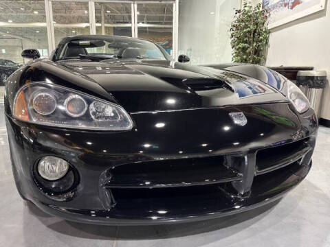 2004 Dodge Viper SRT-10