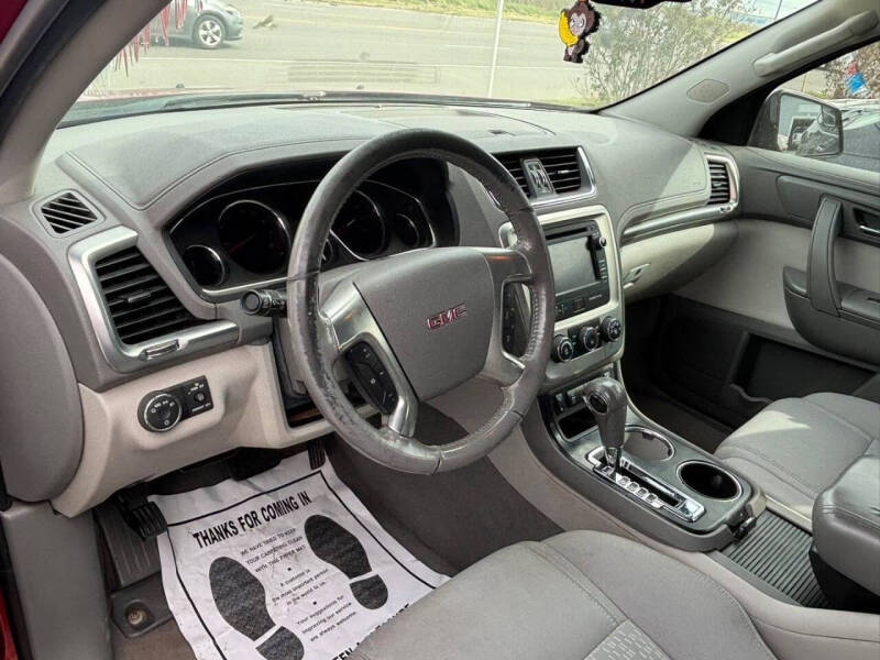 2013 GMC Acadia SLE-2