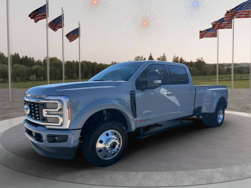 2026 Ford F-450 Super Duty Platinum