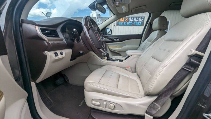 2019 GMC Acadia Denali