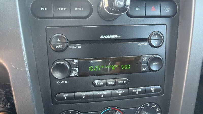 2006 Ford Mustang