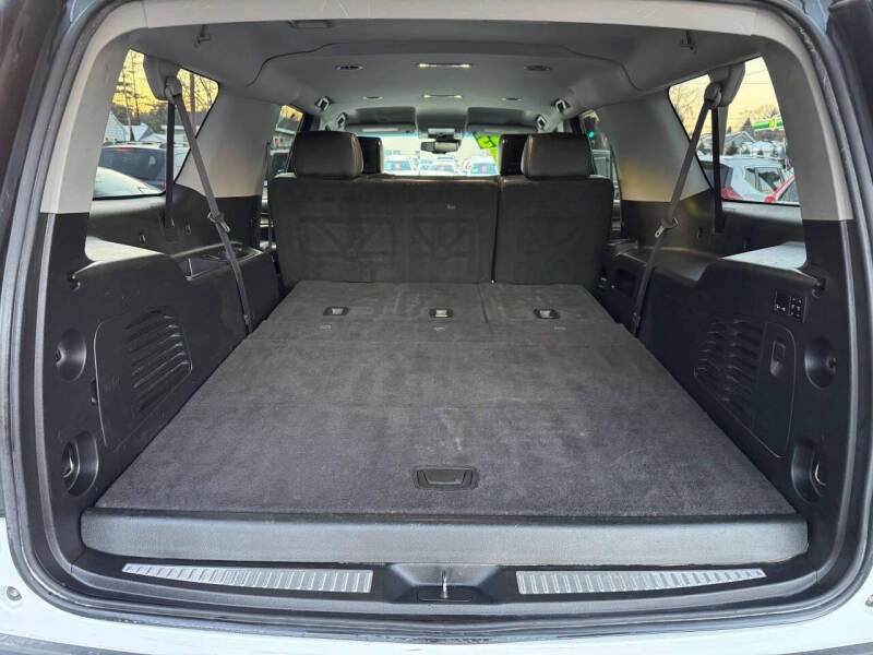 2017 GMC Yukon XL SLT