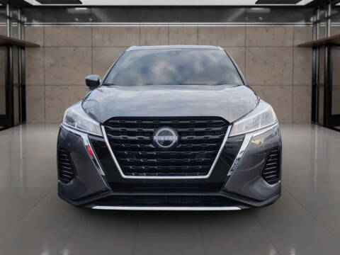 2022 Nissan Kicks SV