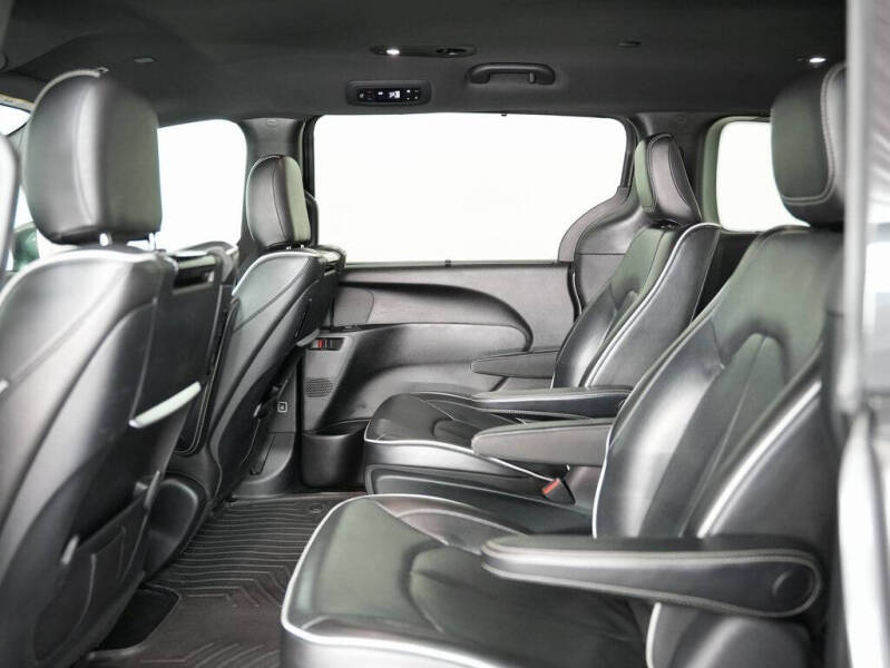 2019 Chrysler Pacifica Hybrid Limited