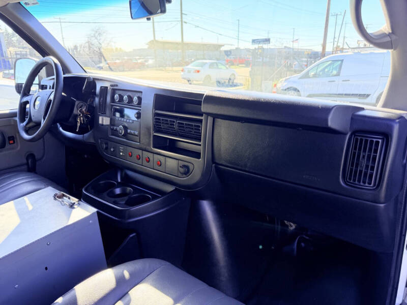 2013 Chevrolet Express 2500