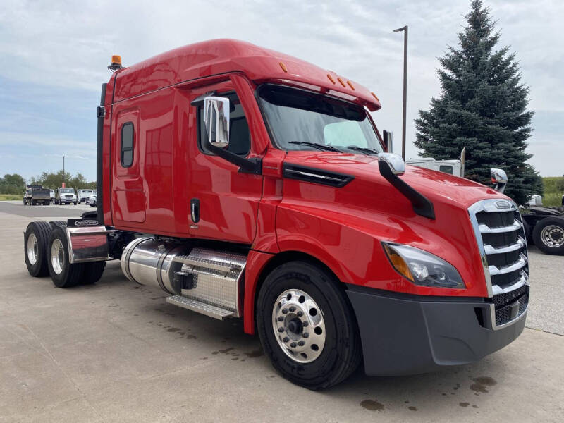 2025 Freightliner Cascadia