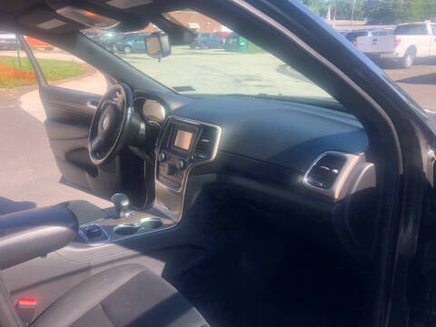 2014 Jeep Grand Cherokee Laredo