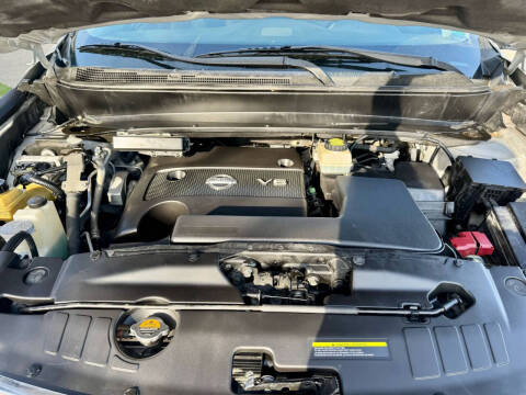 2013 Nissan Pathfinder SV