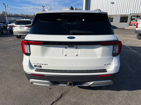 2025 Ford Explorer Platinum