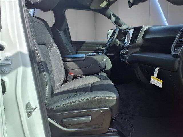 2025 RAM 1500 Express