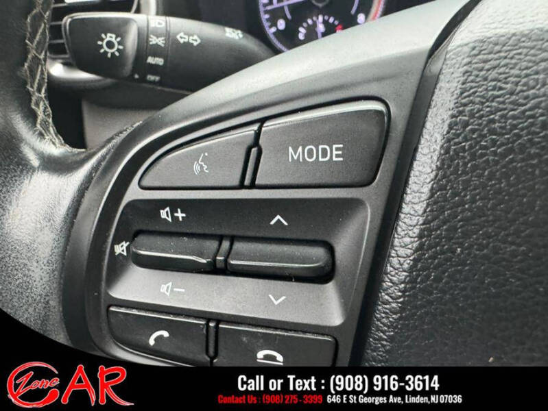 2021 Hyundai Venue SEL