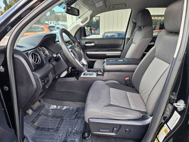 2016 Toyota Tundra SR5