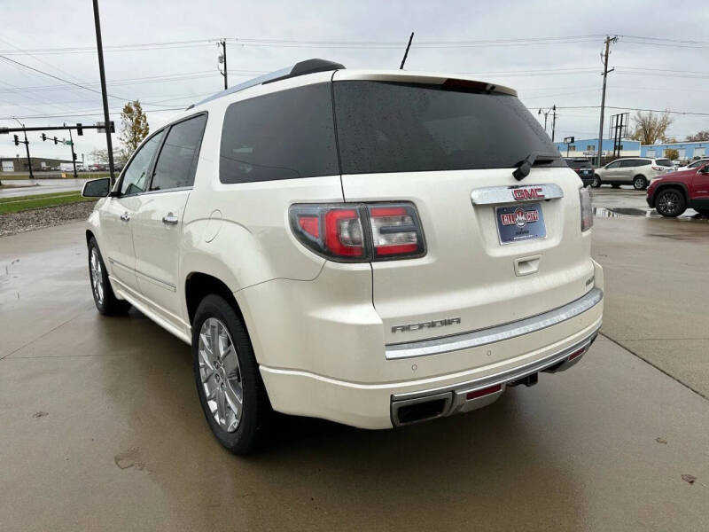 2015 GMC Acadia Denali