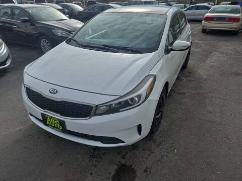 2018 Kia Forte5 LX