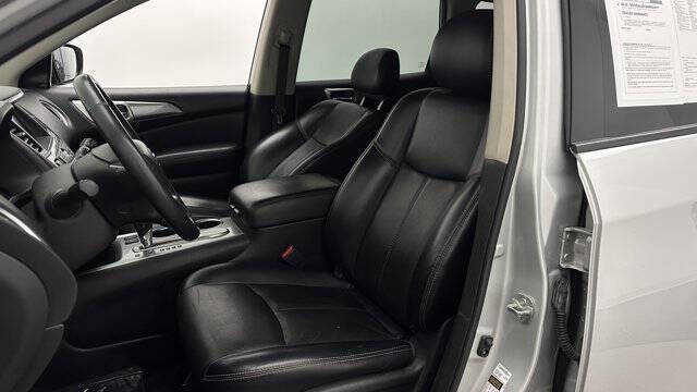2019 Nissan Pathfinder SL