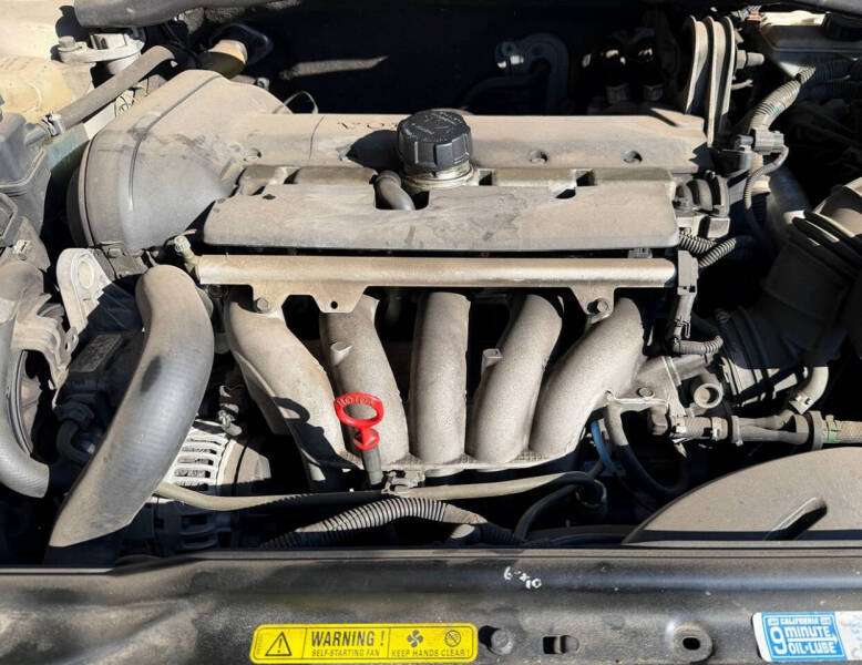 2004 Volvo V70 2.4