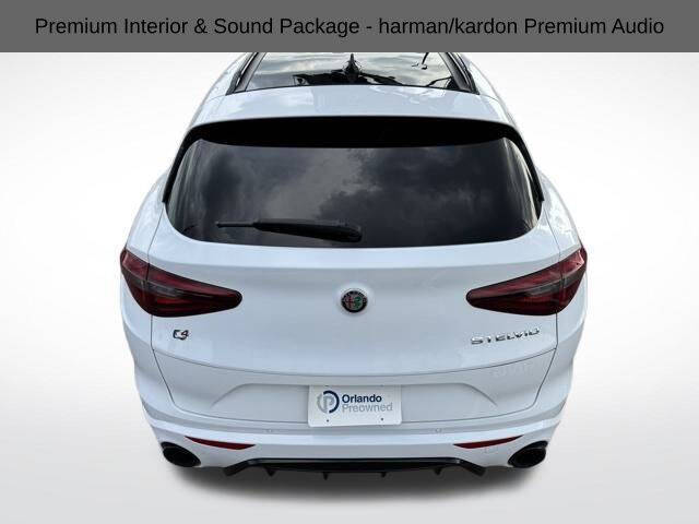 2022 Alfa Romeo Stelvio Veloce