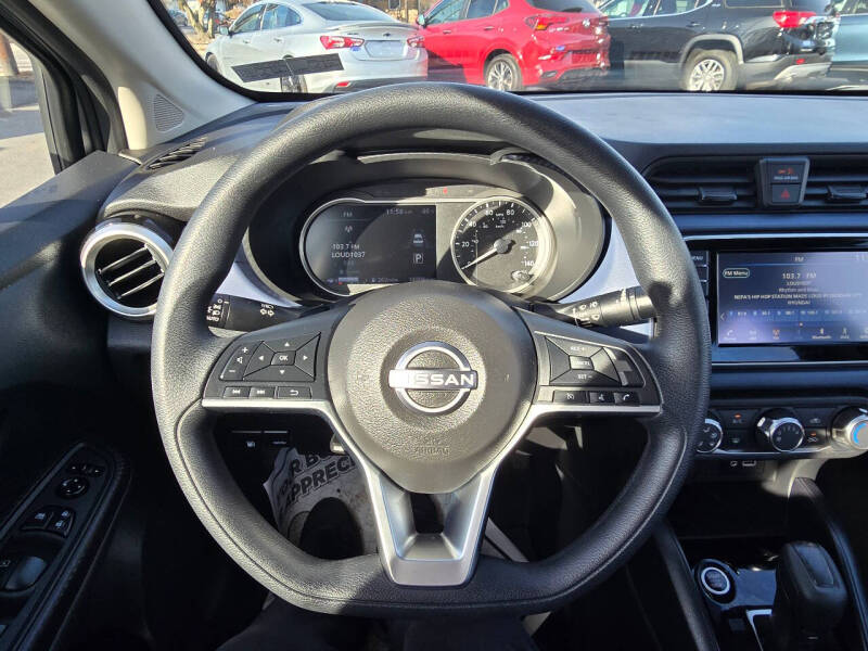 2024 Nissan Versa SV