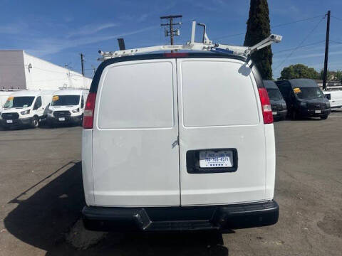 2018 Chevrolet Express 2500