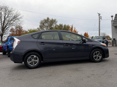 2012 Toyota Prius Two