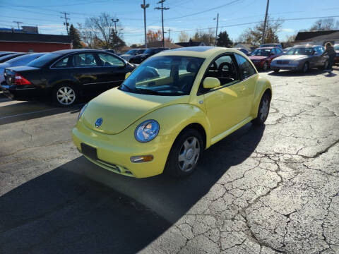 2000 Volkswagen New Beetle for sale at Flag Motors in Columbus OH