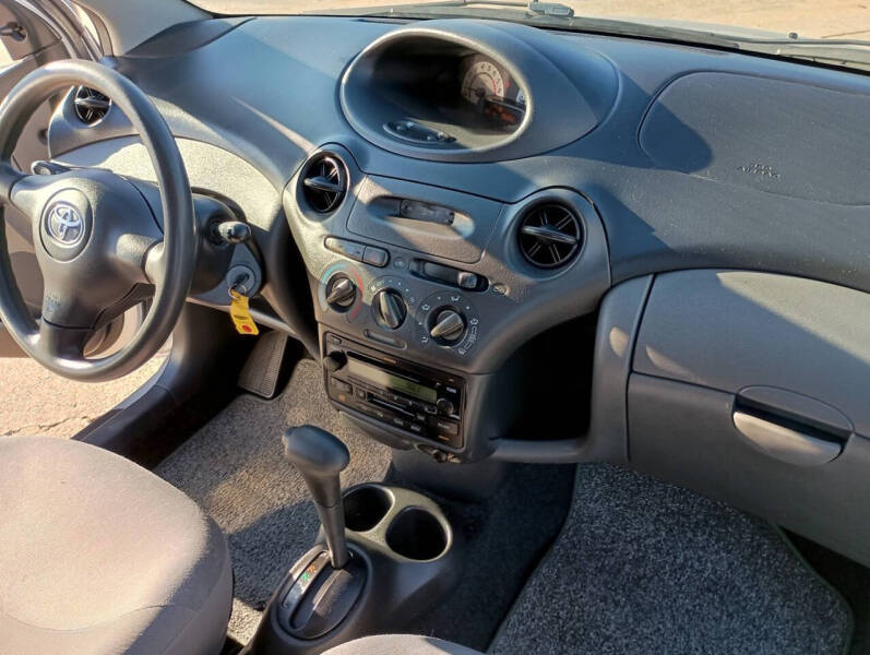 2005 Toyota ECHO