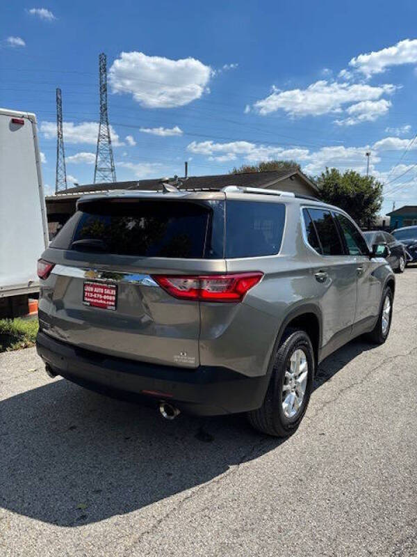 2018 Chevrolet Traverse LT Cloth