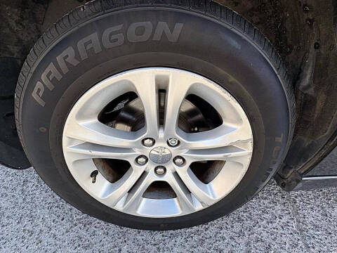 2015 Dodge Charger SE