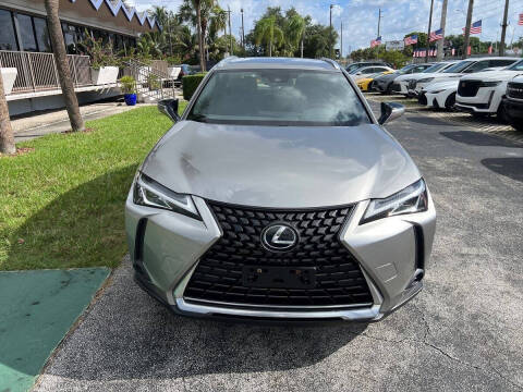 2022 Lexus UX 200