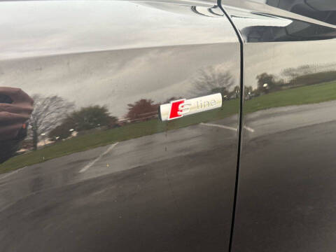 2021 Audi Q3 quattro S line Premium 45 TFSI