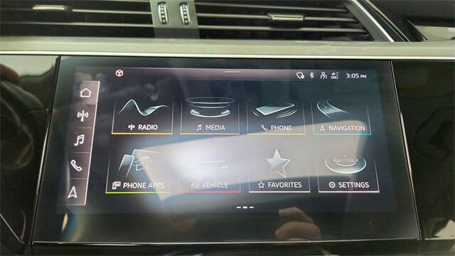 2024 Audi Q8 e-tron quattro Premium