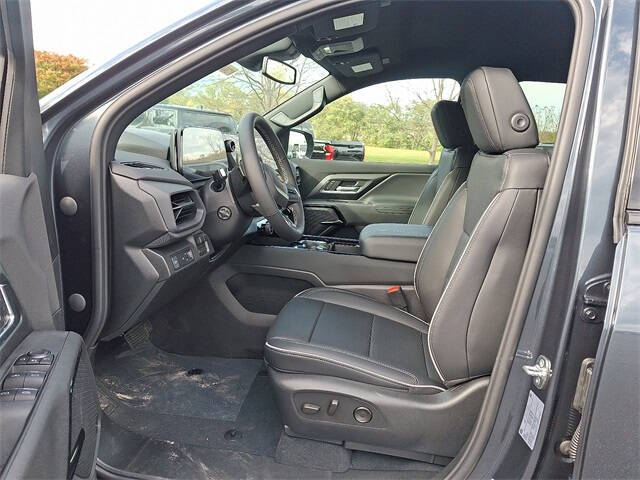 2026 Chevrolet Silverado EV LT