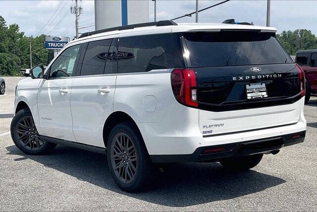 2027 Ford Expedition Platinum
